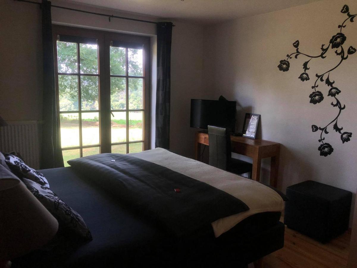 Le Goupil Otel Wavre Dış mekan fotoğraf